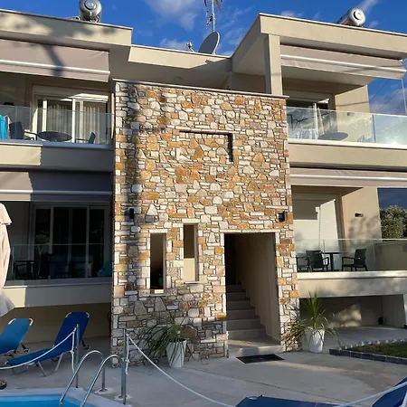 Hotel apartamentowy Memories 3*